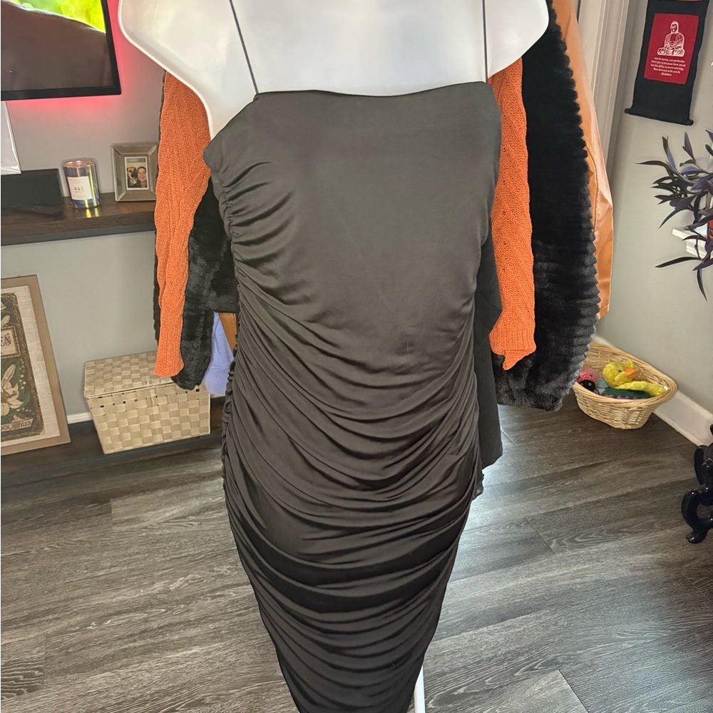 Elegant Strapless Black Ruched Dress